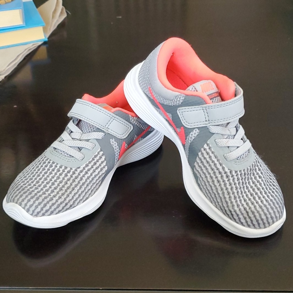 Nike Kids running shoes size 11c